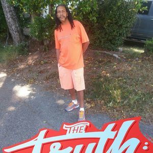 Meet your Posher, Malcolm